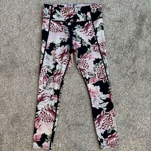 Athleta Run Free Garden Party 7/8 Size S Floral Stretch 28 x 24 Leggings